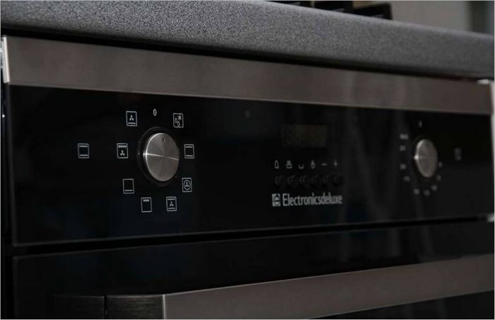 Electronicsdeluxe beépített készülékekElectronicsdeluxe_3