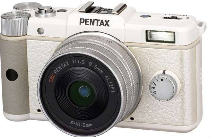 Pentax Q Készlet tükör nélküli fényképezőgép