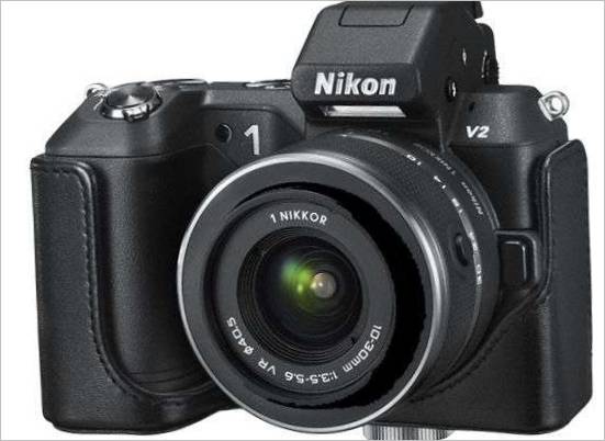 Nikon 1 V2 szupergyors fényképezőgép - fekete színben