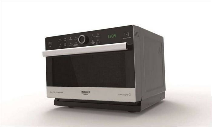 Supreme Chef by Hotpoint Supreme Chef by Hotpoint