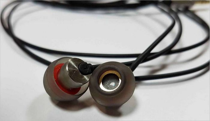 AAW Q IN-CANAL MONITOR in-ear fejhallgató