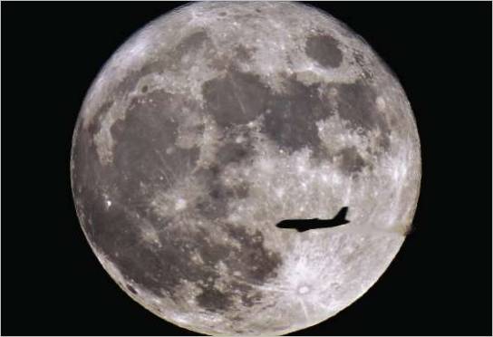 Airliner