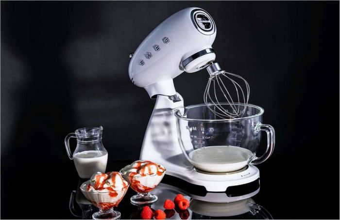Smeg SF13WHEU Smeg SF13WHEU Mixer