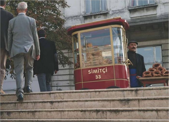 Egy utcai jelen Isztambulban