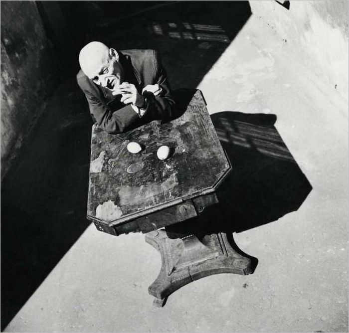 Sour Lovers. 1975