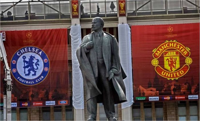 A Luzsnyiki stadion díszletei